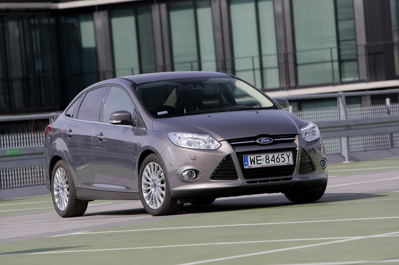 Ford Focus kontra Mazda 3 i Volkswagen Jetta: limuzyny małego formatu