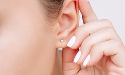 Ile lat mają twoje uszy? Minutowy test sprawdzi, czy masz lepszy słuch niż większość ludzi