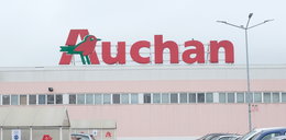 Szokujące etykiety w Auchan. To "kara" za interesy z Rosją. Zdjęcia krążą po sieci