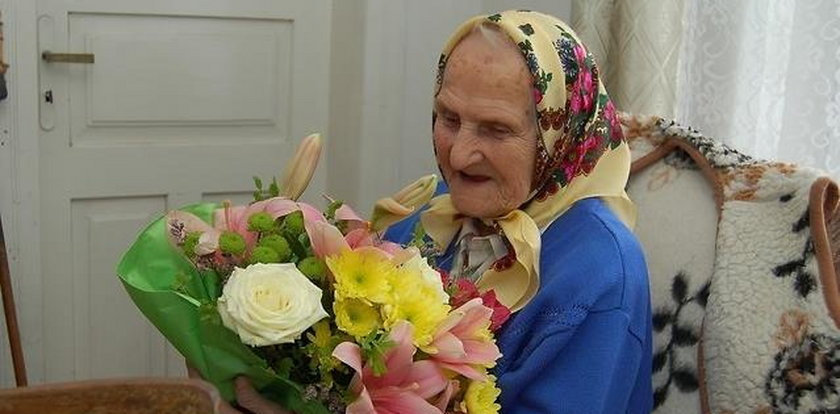 105 lat na Dzień Babci. Niezwykły jubileusz pani Bronisławy
