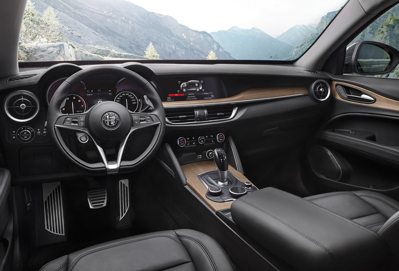 Alfa Romeo Stelvio First Edition – można już zamawiać