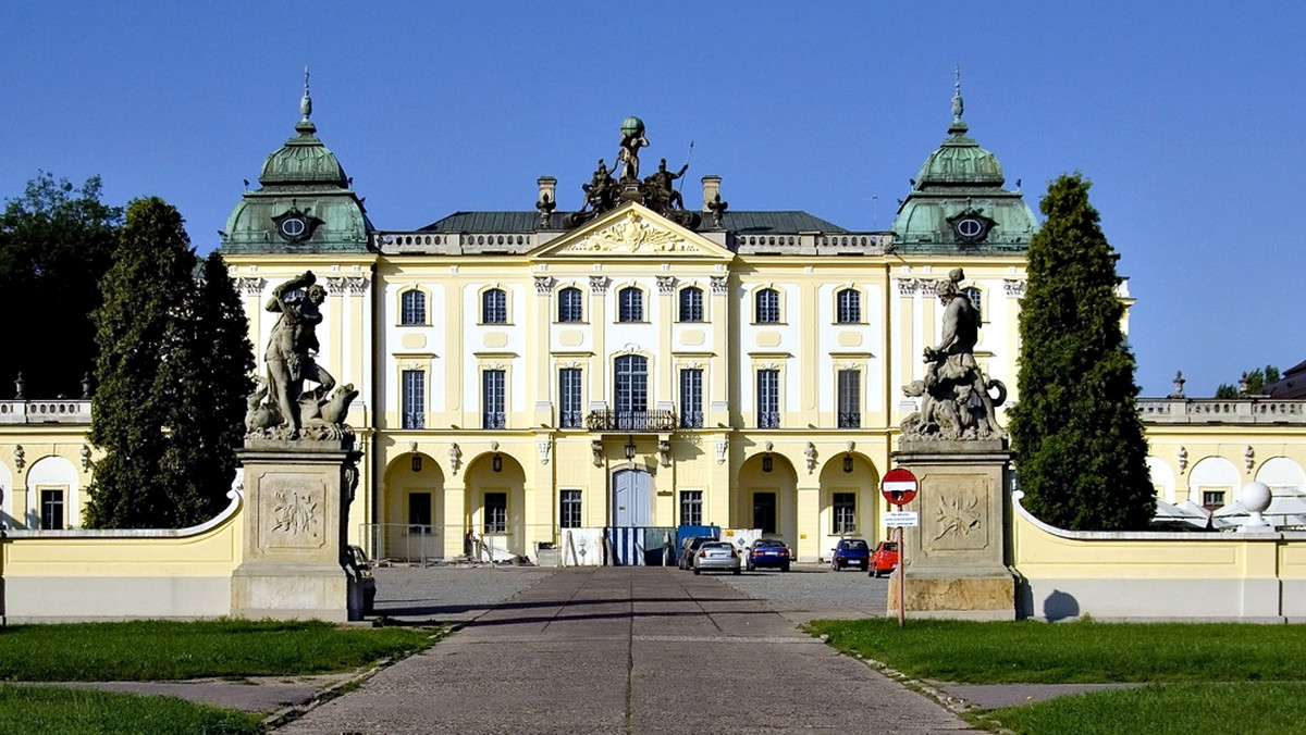 W Białymstoku zakończyły się w środę dwudniowe, cerkiewne uroczystości związane z 18. rocznicą przeniesienia tam z Grodna na Białorusi relikwii Męczennika Gabriela, świętego Ziemi Białostockiej i patrona prawosławnej młodzieży.