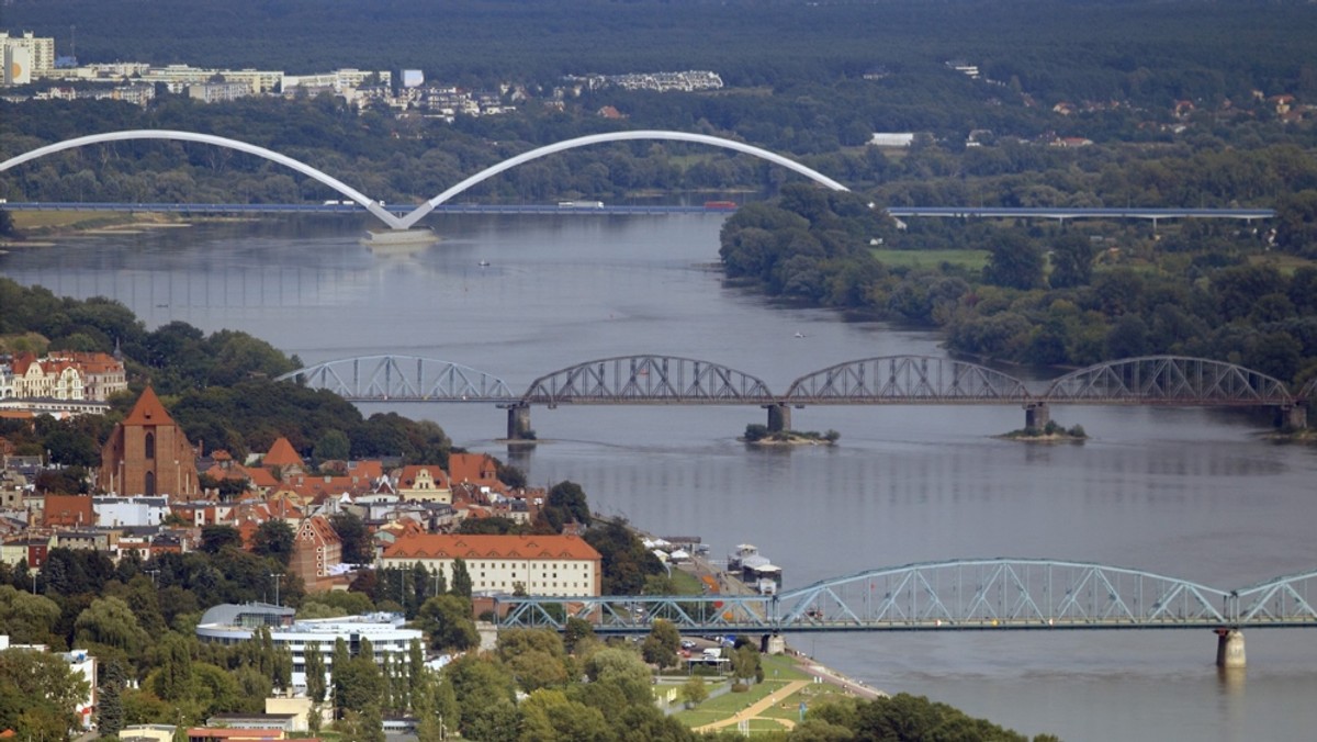 Toruń: hydroplan awaryjnie lądował na Wiśle