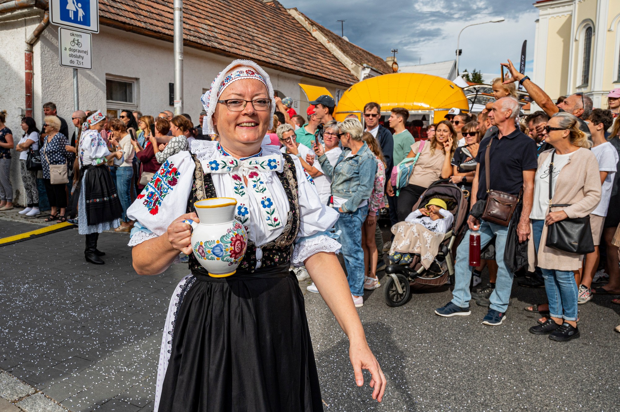 Slováci na jeseň radi navšetevujú vinobrania. 
