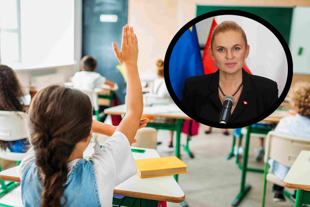 Ambicją nowego rządu jest odbudowa prestiżu zawodu nauczyciela fot. Shutterstock/ Szymon Pulcyn, PAP
