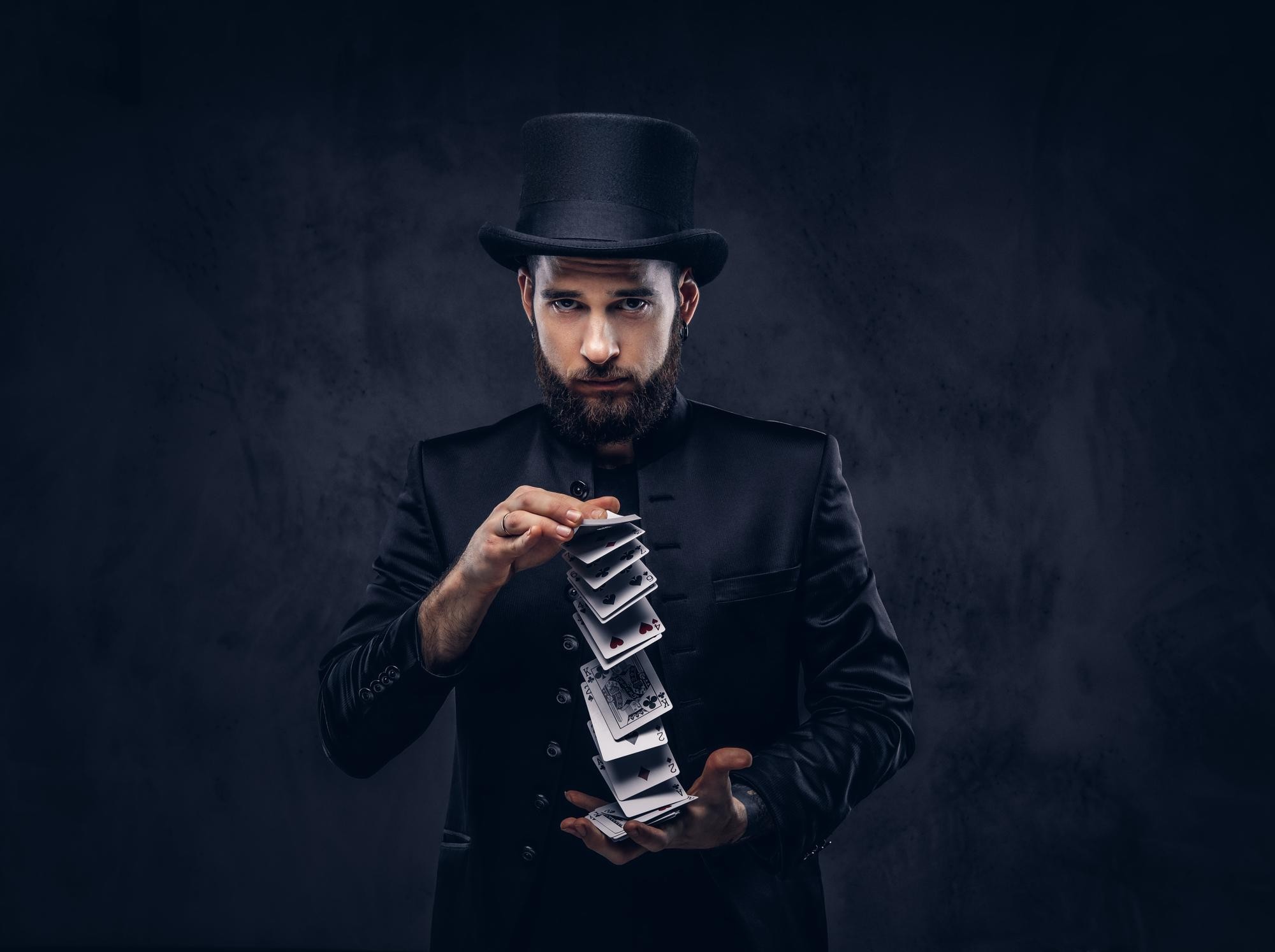 Kúzelnícke triky sa rozhodol ozvláštniť neštandardným spôsobom.