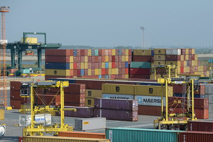 Nowy skutek sankcji. 1,5 tys. rosyjskich kontenerów utknęło w belgijskich portach