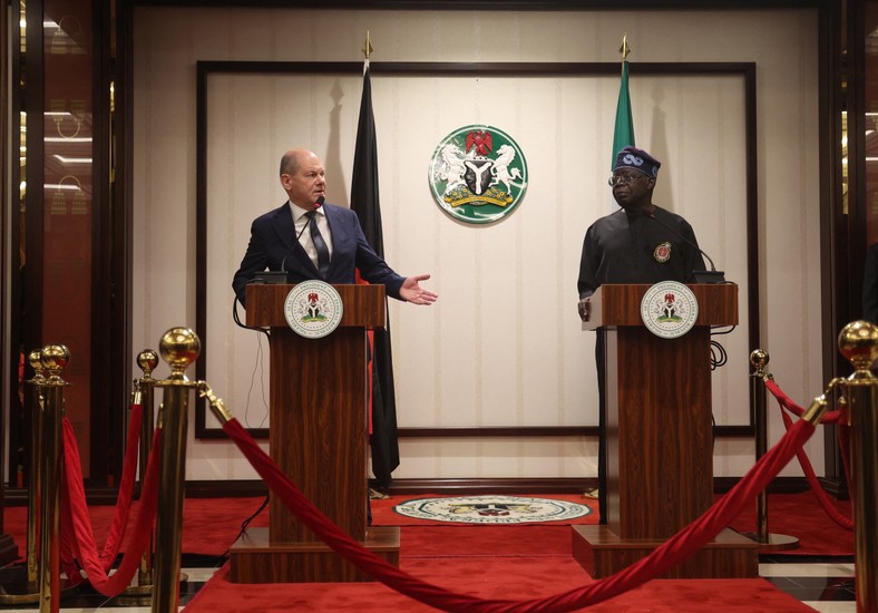 Kanclerz Niemiec Olaf Scholz i prezydent Nigerii Bola Tinubu. Październik 2023 r.