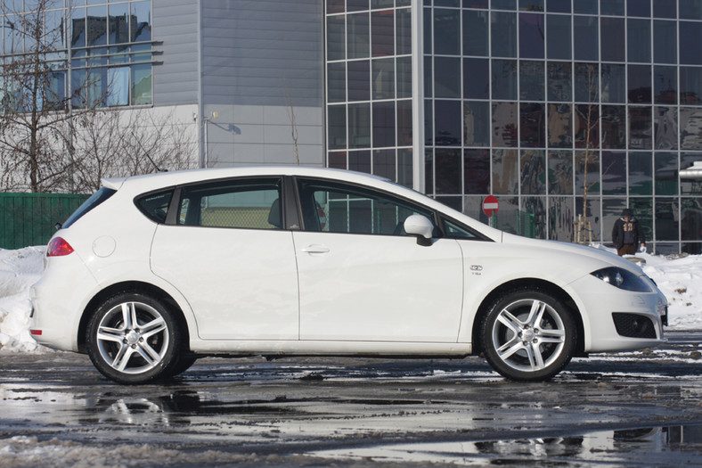 Seat Leon 1.8 TSI - TSI w dobrze skrojonym garniturze