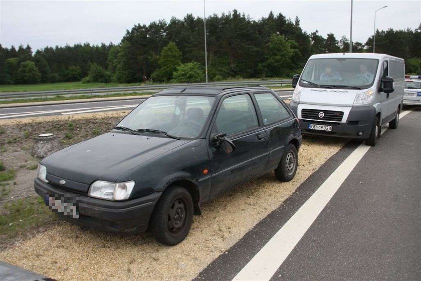 Miał 4 promile i zderzył się z więźniarką