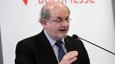 Niemcy: Rushdie apeluje we Frankfurcie o obronę wolności słowa