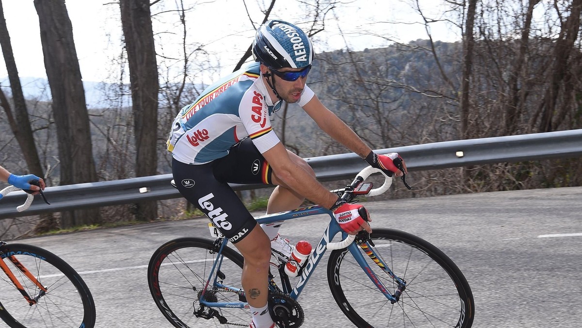 Thomas De Gendt (Lotto-Soudal) wygrał czwarty, "królewski" etap wyścigu Dookoła Katalonii. Belg najlepiej spośród uciekinierów poradził sobie z trudami finałowego podjazdu na Port Aine. Za jego plecami trwała walka o prowadzenie w klasyfikacji generalnej. Nowym liderem został Nairo Quintana (Movistar), który dotarł do mety na drugim miejscu, będąc najmocniejszym kolarzem grupy zasadniczej.