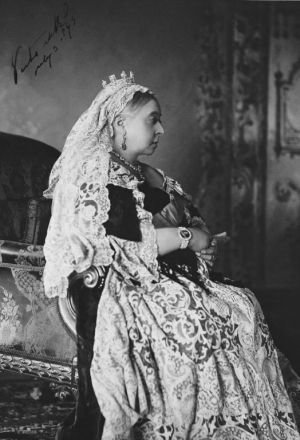 Królowa Wiktoria, 1893 r. (domena publiczna).