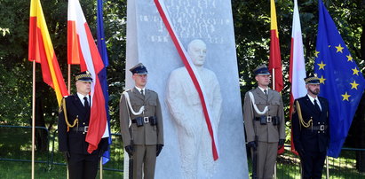 Agaton ma swój pomnik!