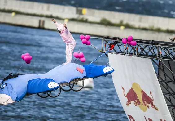 Wielbiciele lotnictwa 4. sierpnia powinni być w Gdyni. Już za tydzień Red Bull Konkurs Lotów