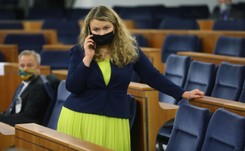 Piekarska: Mój kot pozdrawia kota Kaczyńskiego i pyta co z 'piątką dla zwierząt'