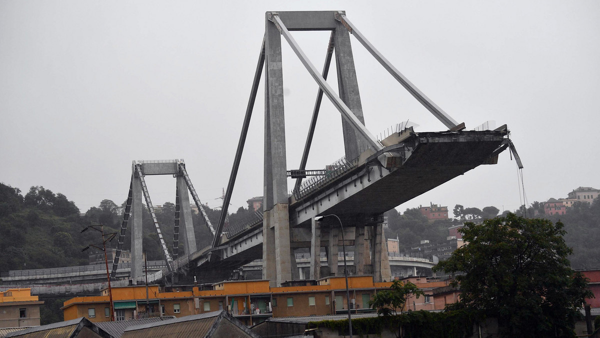 Genua: prasa spekuluje o przyczynach katastrofy mostu