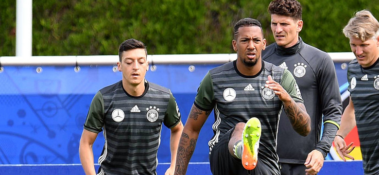 Euro 2016: Tarcia w reprezentacji Niemiec. "Jako obrońca Boateng z pewnością wie, jak się atakuje"