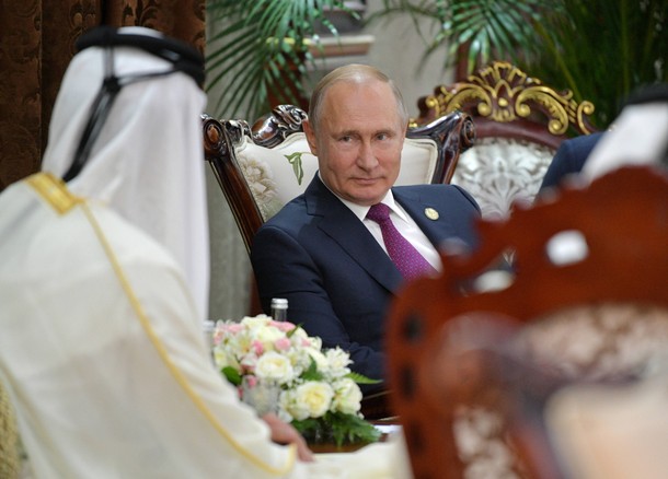 Szejk Tamim bin Hamad Al-Thani oraz Władimir Putin