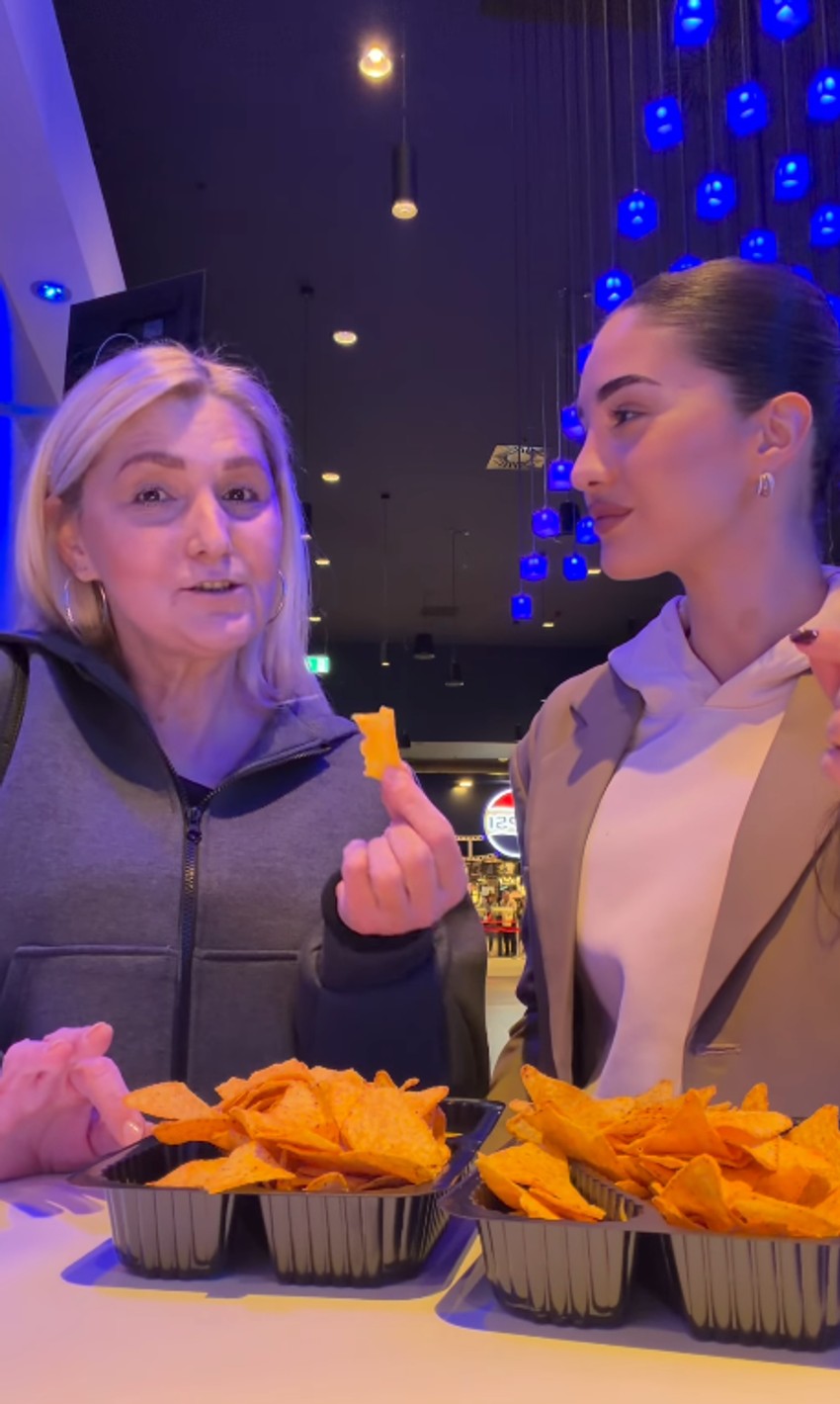 Majka Anđele Đuričić je lepa plavuša, pokazala koliko su bliske: "Da sam birala bolju ne bih izabrala"