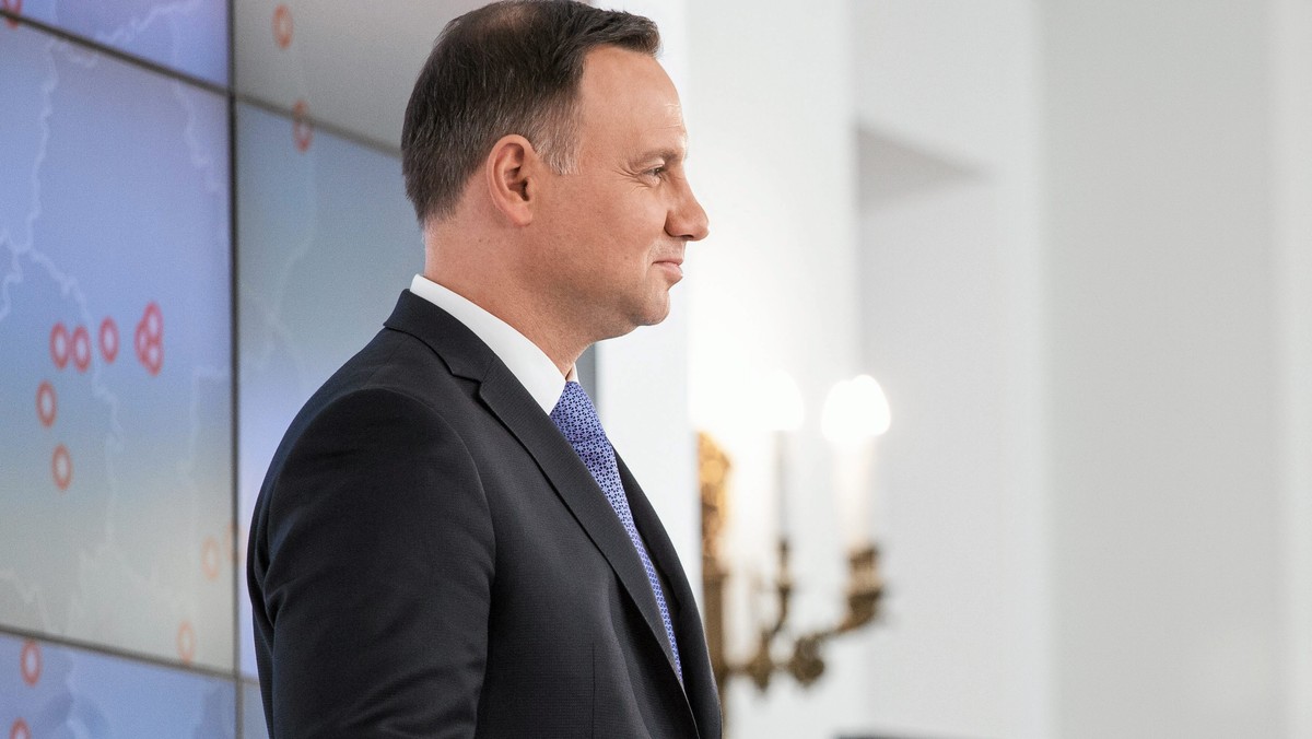 Prezydent Andrzej Duda podpisał nowelizację prawa karnego zaostrzającą kary za ciężkie przestępstwa przeciw życiu, zdrowiu i wolności dzieci. Chodzi m.in. o okaleczenie, uprowadzenie, porzucenie czy handel dziećmi.