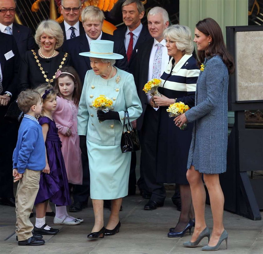 Kate, Camilla, Elżbieta II Fortnum And Mason