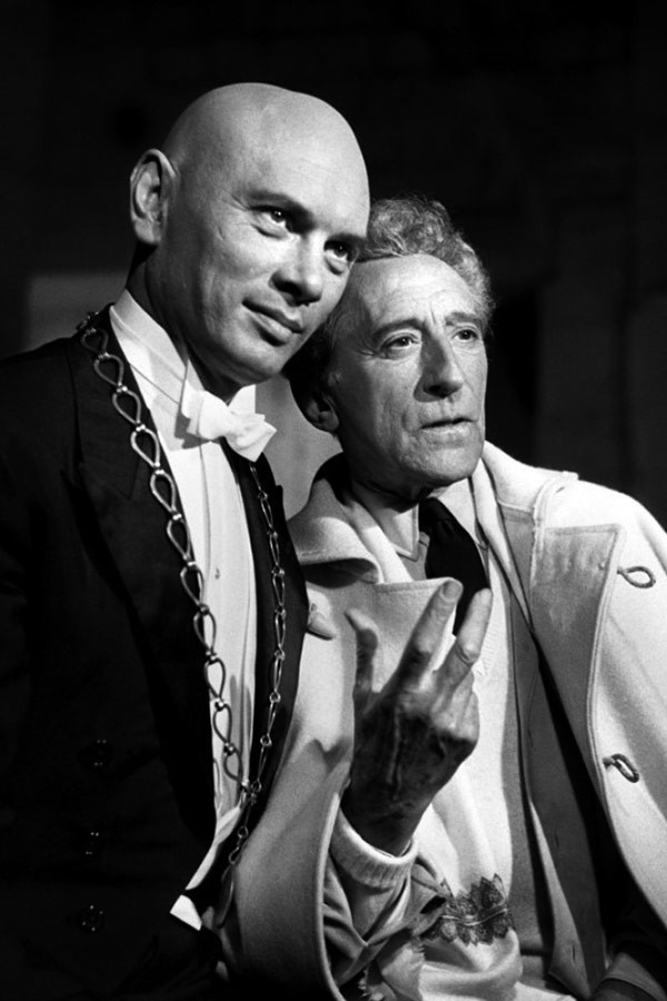 Yul Brynner i Jean Cocteau w filmie "Testament Orfeusza" (1960)