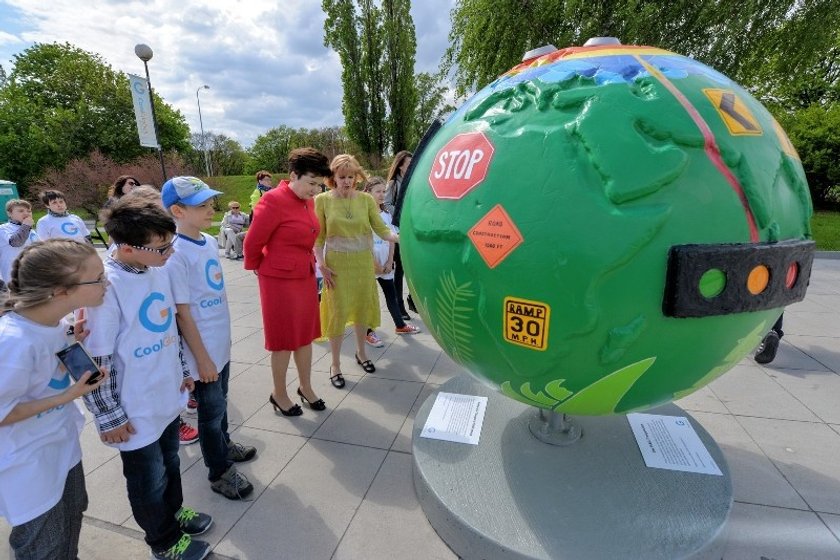 To wyjątkowe rzeźby. Przypominają o czymś bardzo ważnym