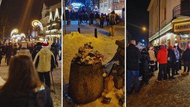 Krupówki po konkursie skoków pękają w szwach. Kolejki do restauracji i hałas [RELACJA]