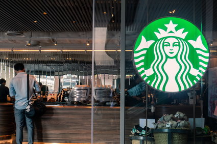 Koronawirus zaatakował Starbucksa. Firma pokazała wyniki