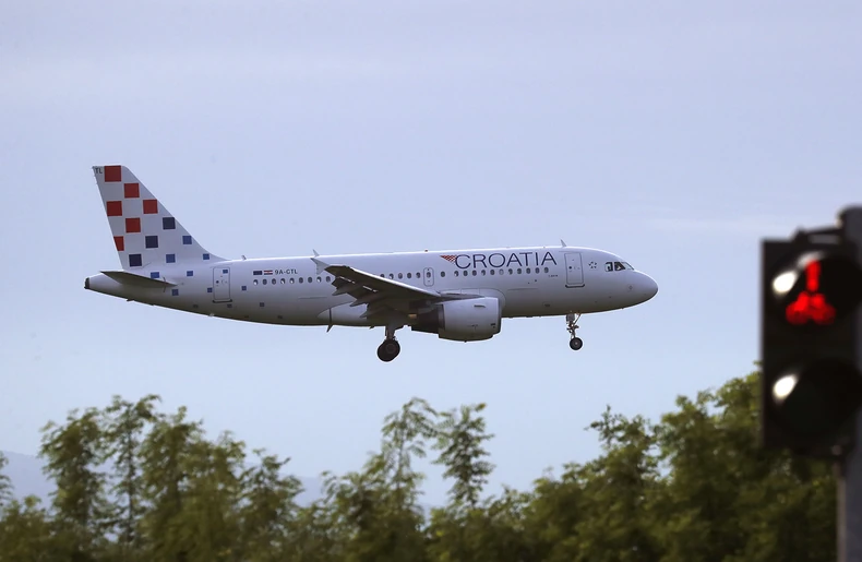 Croatia Airlines 01 foto EPA Antonio Bat