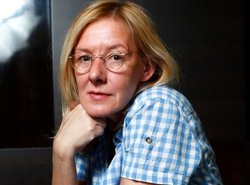 Ovako izgleda SIN Olje Bećković koga je dobila u braku sa pokojnim mužem Vladimirom Višnjićem, nema ga nigde u javnosti, isplivala samo jedna fotografija 