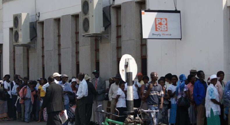 A typical queue in a Zimbabwean bank