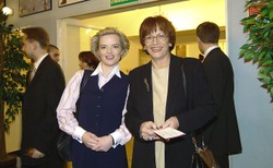 "Daj Boże, żeby to było jej ostatnie małżeństwo". Matka Moniki Zamachowskiej zabiera głos