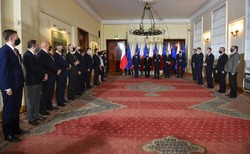 Czy rząd przetrwa w niezmienionym składzie do końca kadencji? [ANALIZA]