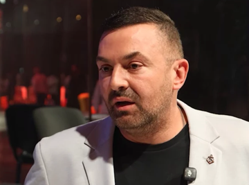 Voditelj "Granda" ISKRENO O ŽIVOTU VAN EKRANA! Nakon 20 godina PREKINUO TIŠINU i progovorio o PLATI i Saši Popoviću: "Da više dozvolim da me neko čereči od jutra do mraka..." 