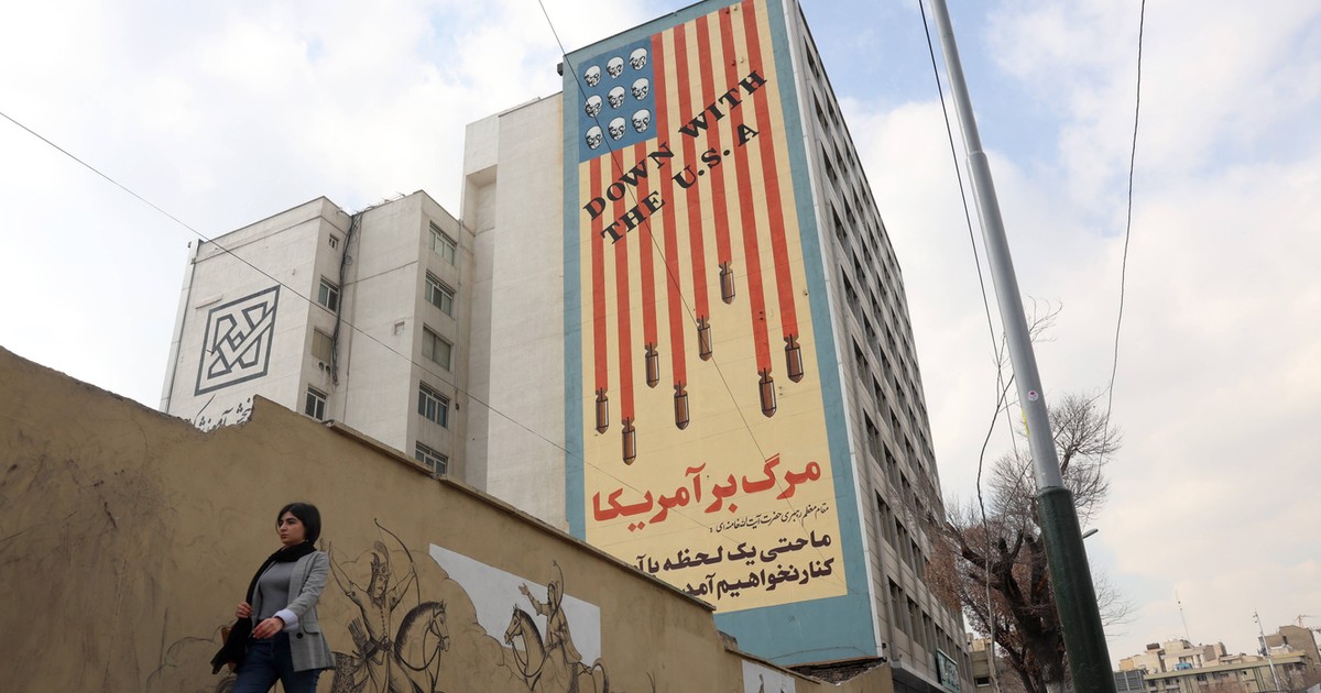 Trump zapowiada pomoc protestującym w Iranie. "Może doprowadzić do pożogi"