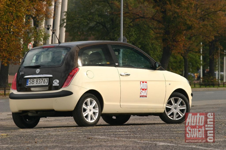 Lancia Ypsilon