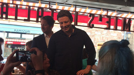 „Visszatérek a családommal” – Elbűvölte Budapest Jamie Olivert