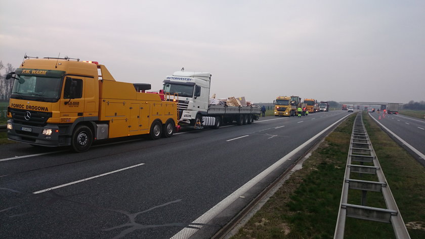 Wypadek na autostradzie A4 pod Brzegiem