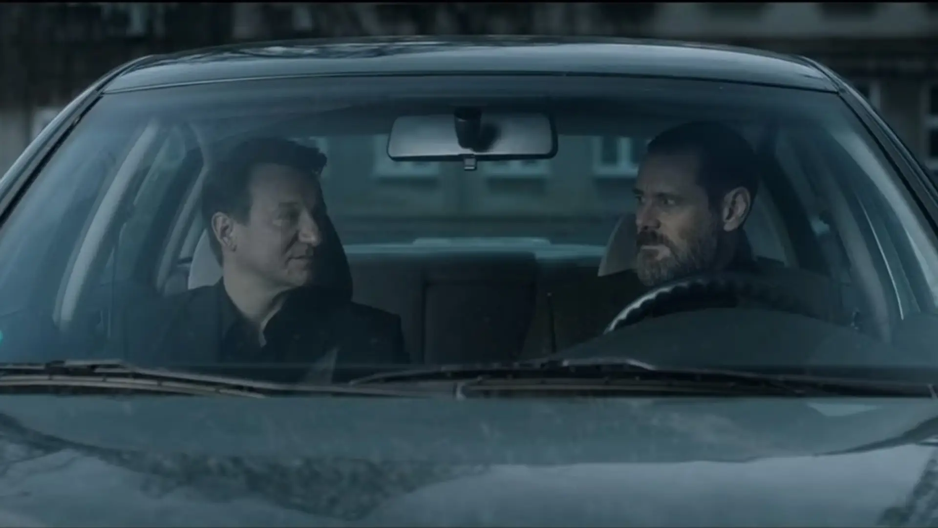 Jim Carrey, Więckiewicz, Kulesza w thrillerze "Dark crimes" [zwiastun]