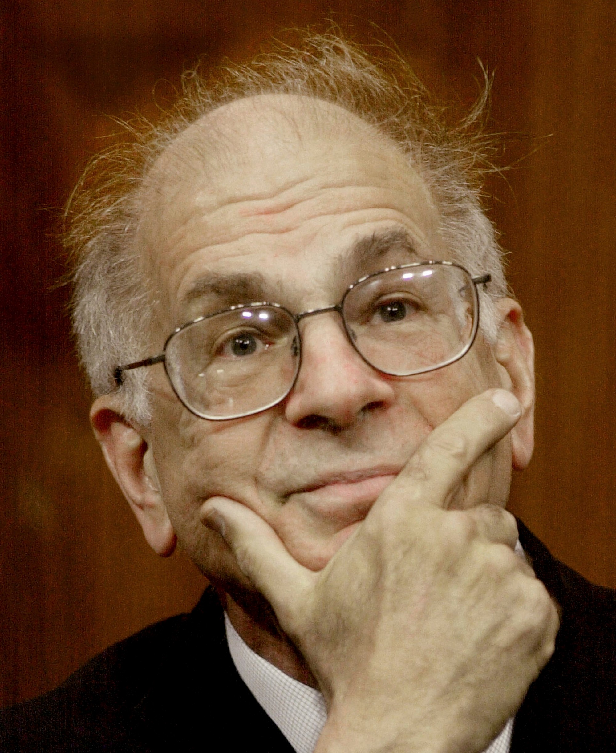 Zomrel profesor psychológie Daniel Kahneman.