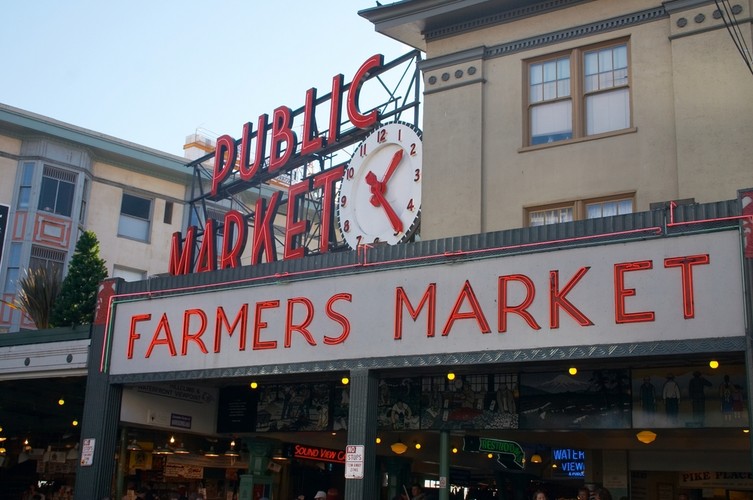 19. Pike Place Market w Seattle - 10 mln odwiedzających