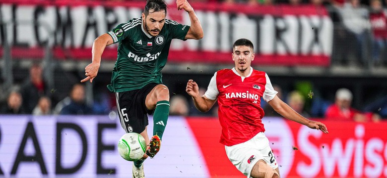 Legia walczyła do ostatniej sekundy, ale z Alkmaar wraca na tarczy [WIDEO]