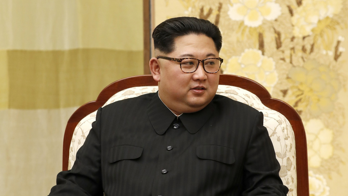 Przywódca Korei Północnej Kim Dzong Un podczas szczytu koreańskiego zadeklarował gotowość do rozmów z Japonią - podało dzisiaj biuro prezydenta Korei Południowej Mun Dze Ina. Japończycy liczą m.in. na rozmowy o losie zaginionych w KRLD obywateli japońskich.