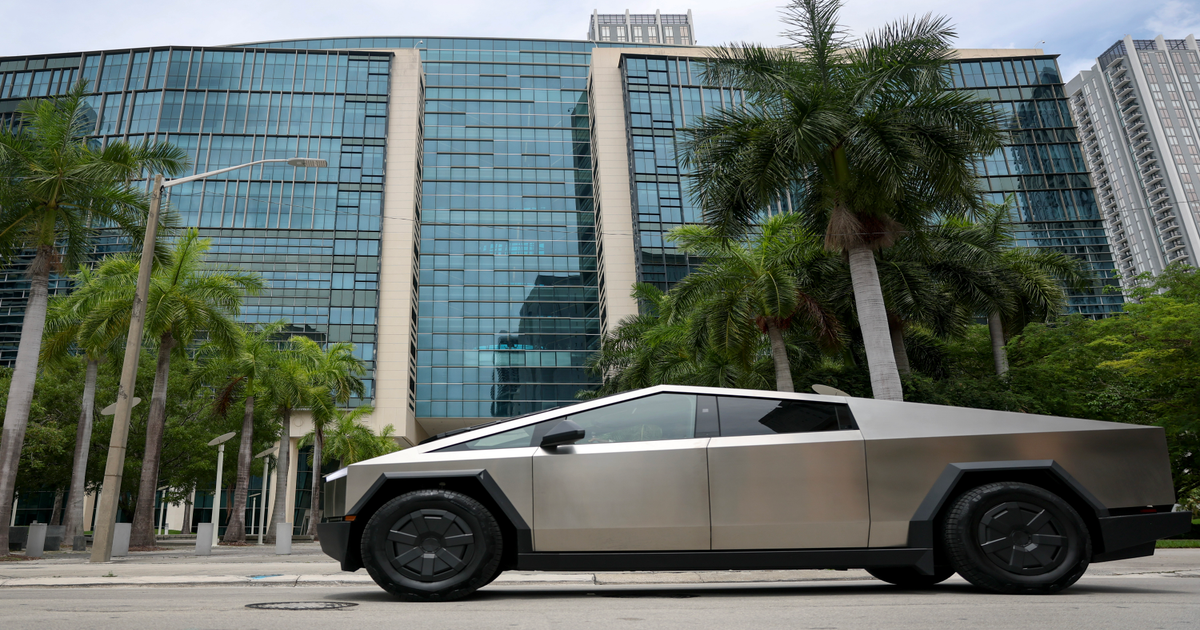 Tesla-condannata-a-pagare-200-milioni-per-incidente-mortale