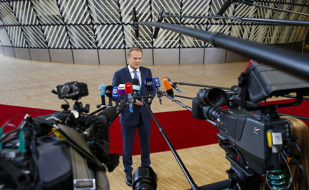 Tusk o Szonert-Biniendzie: W głowie się nie mieści, że ktoś taki może być konsulem. Padły słowa o skandalu