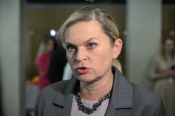 Więcej lekcji w szkole? Projekt trafił do Sejmu. "Tego nie chciał nawet minister Czarnek"