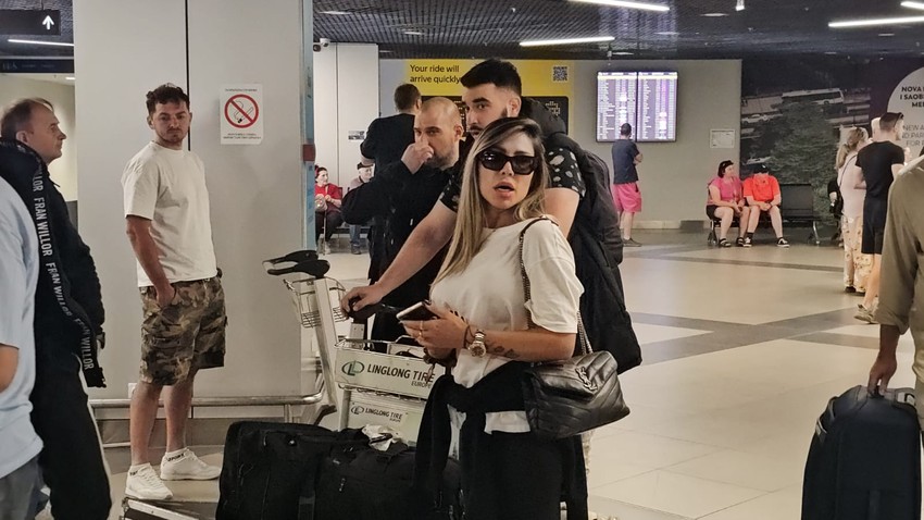 Sandra Afrika na aerodromu