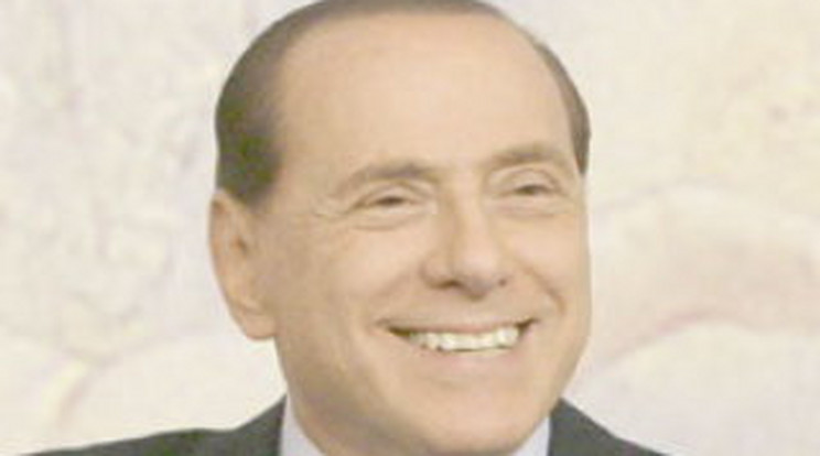 Olcsón megússza Berlusconi a válást 